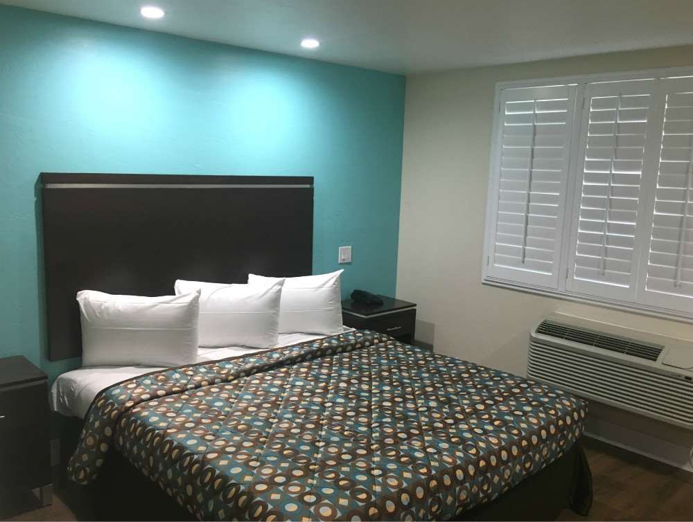 Vagabond Inn Executive - Bakersfield Downtowner Rom bilde